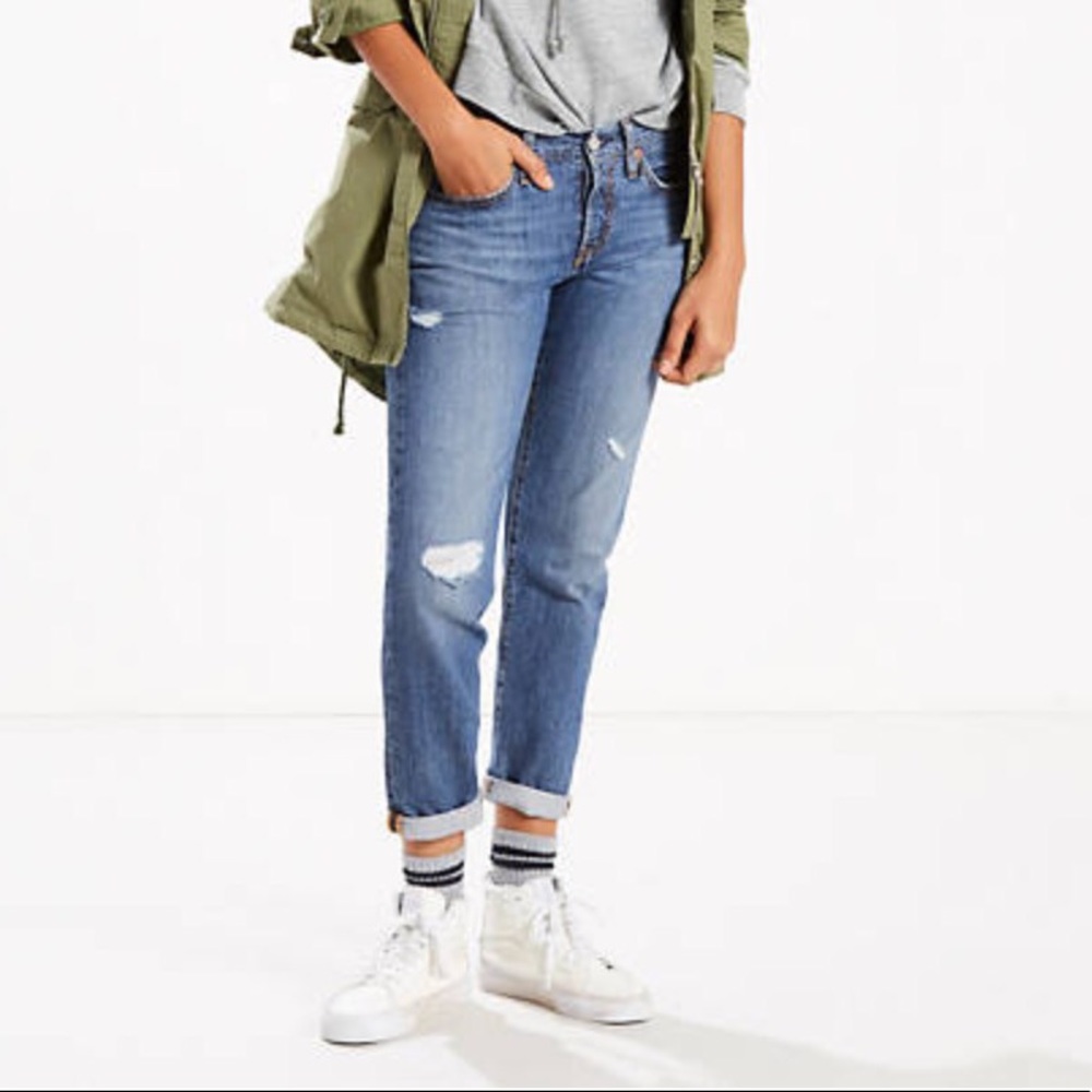 Levi’s 501 Taper Jeans